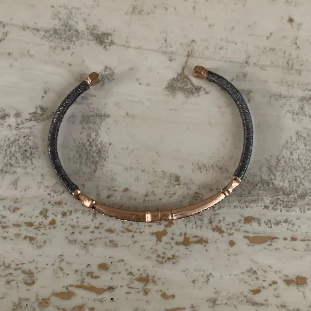 Stella dot rose gold arrow motif “resilience” cuff